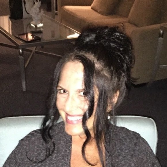 Meet your Posher, Kathy - Picture 1 of 1